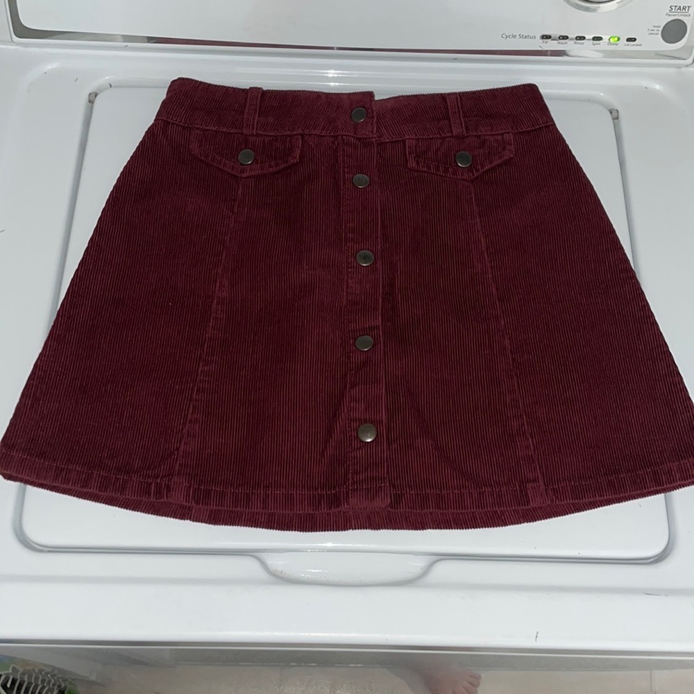 BDG burgundy button down mini skirt. Size S.